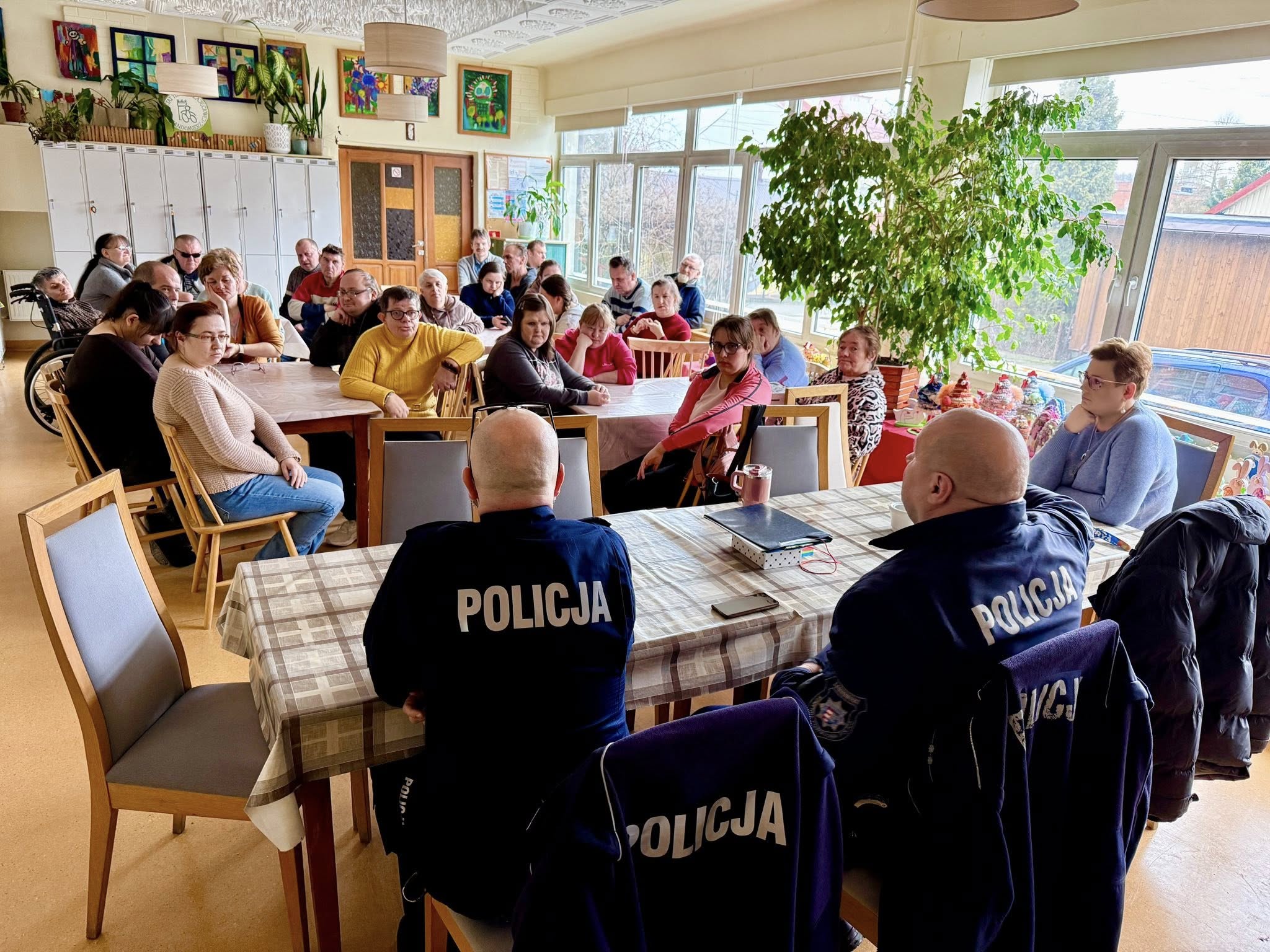 Spotkanie z policjantem - zdjecie 3